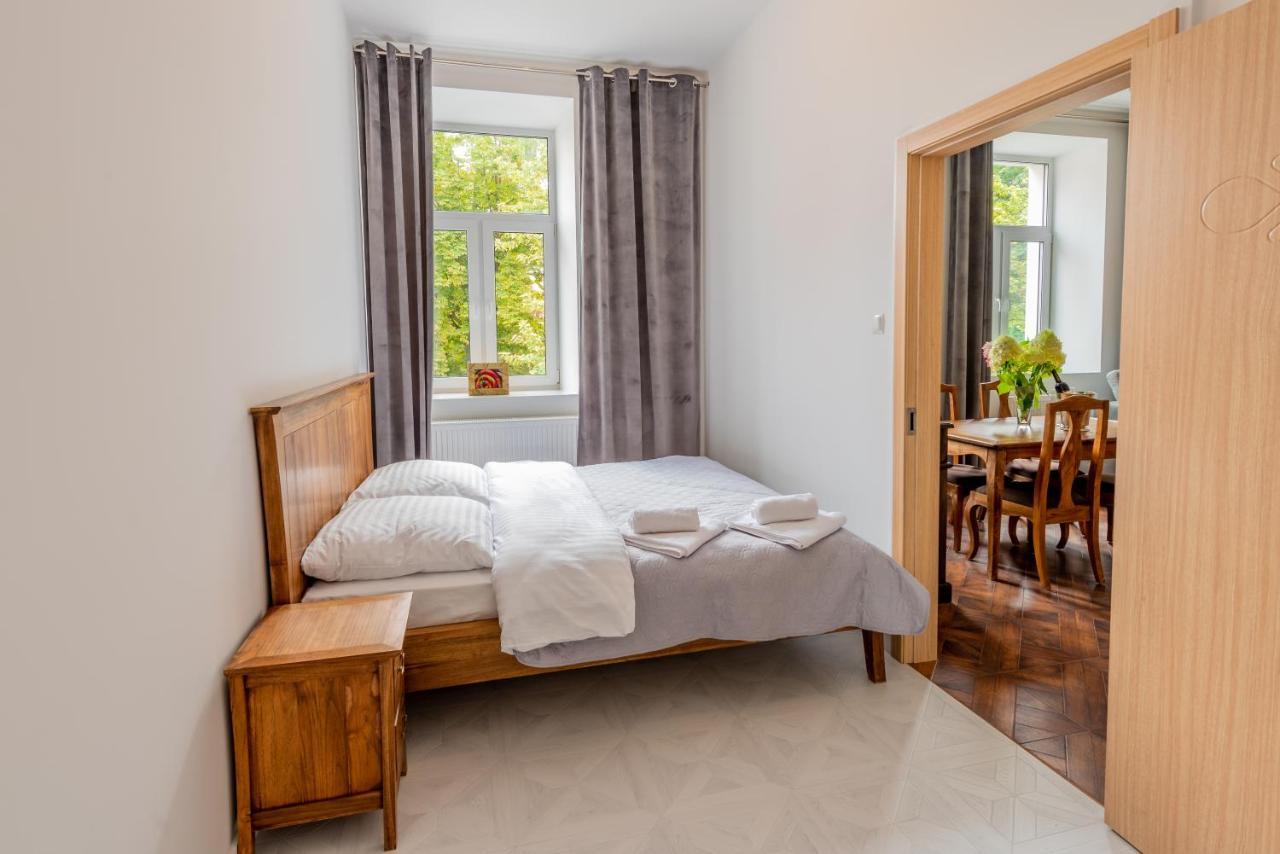 Kamienica Zamenhofa - Apartamenty Na Wynajem Белосток Экстерьер фото