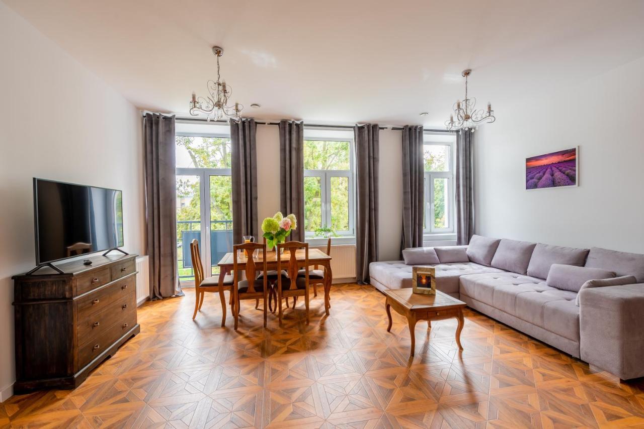 Kamienica Zamenhofa - Apartamenty Na Wynajem Белосток Экстерьер фото