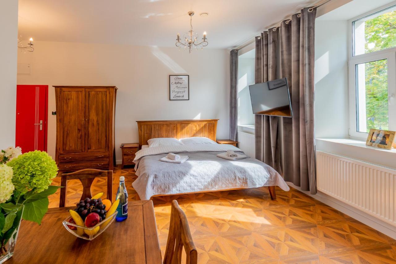 Kamienica Zamenhofa - Apartamenty Na Wynajem Белосток Экстерьер фото