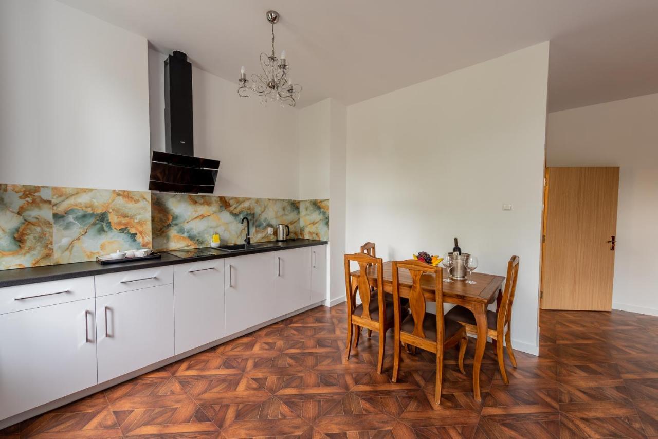 Kamienica Zamenhofa - Apartamenty Na Wynajem Белосток Экстерьер фото